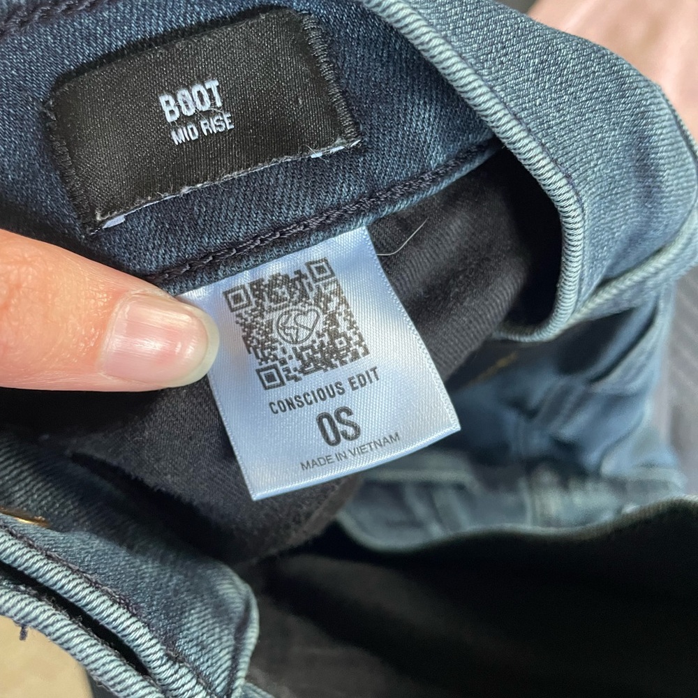 Express Mid Rise Boot Cut Jeans 0S - Picture 4 of 6